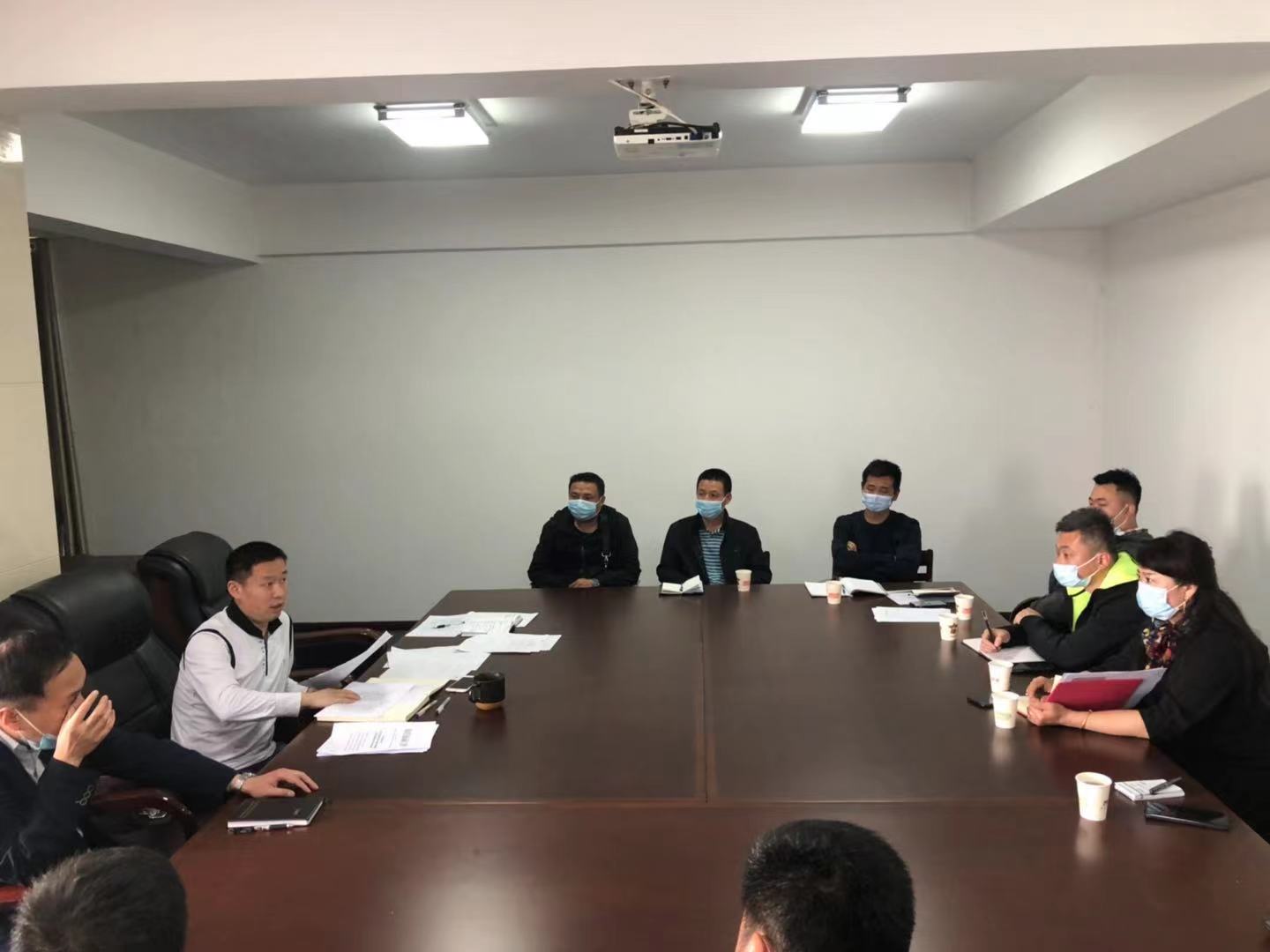 
                                                U020210420432955522480